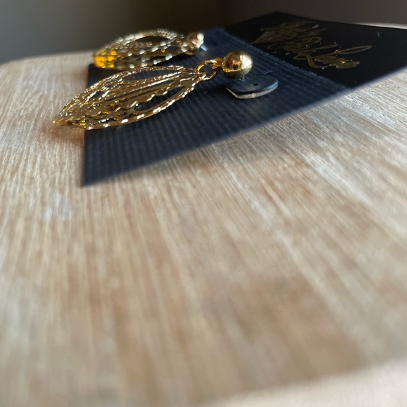 New Jewels by Park Lane Gold tone Openwork Drop Teardrop Earrings - Picture 4 of 8